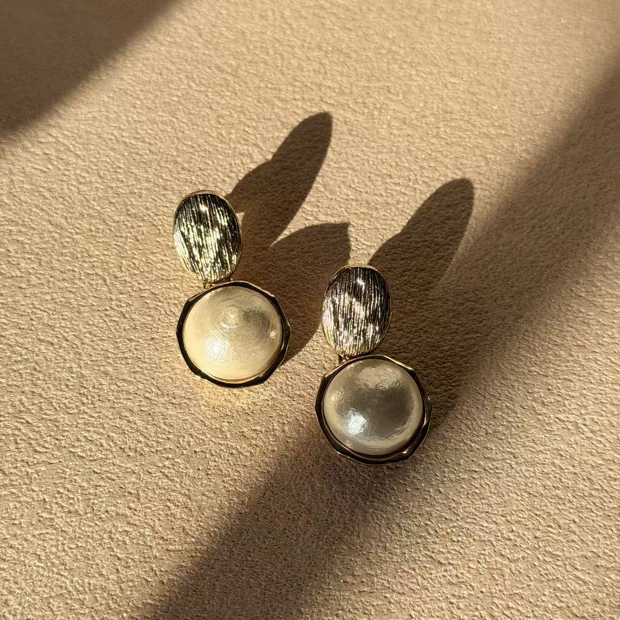 Elysiane Earrings