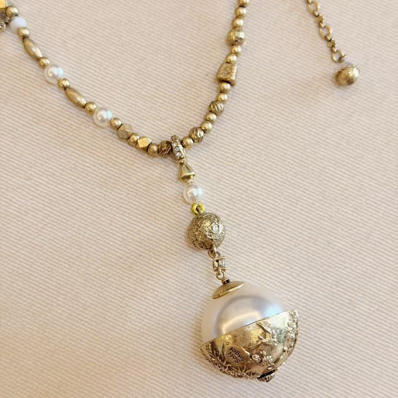Lunéa Necklace
